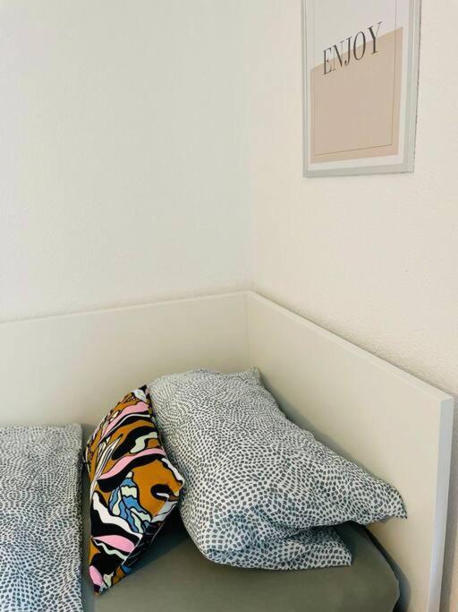 Schickes Messe Appartement Mitten In Есен Екстериор снимка