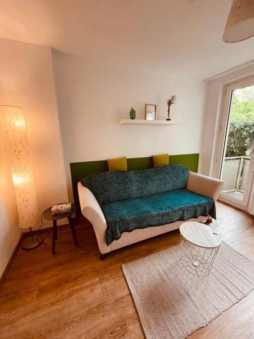Schickes Messe Appartement Mitten In Есен Екстериор снимка