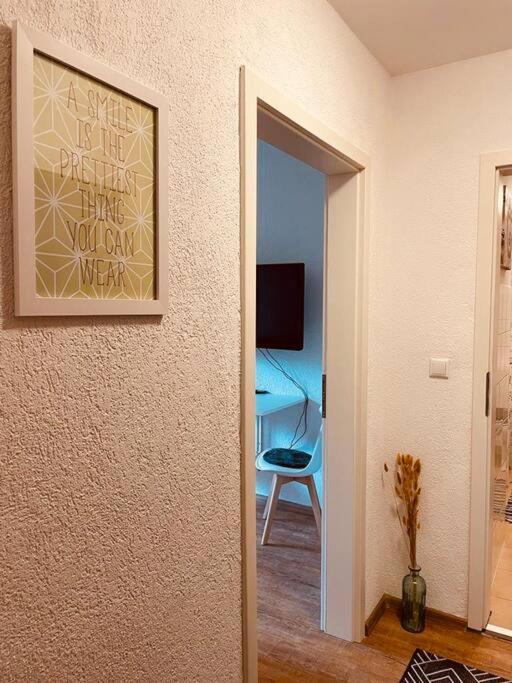 Schickes Messe Appartement Mitten In Есен Екстериор снимка